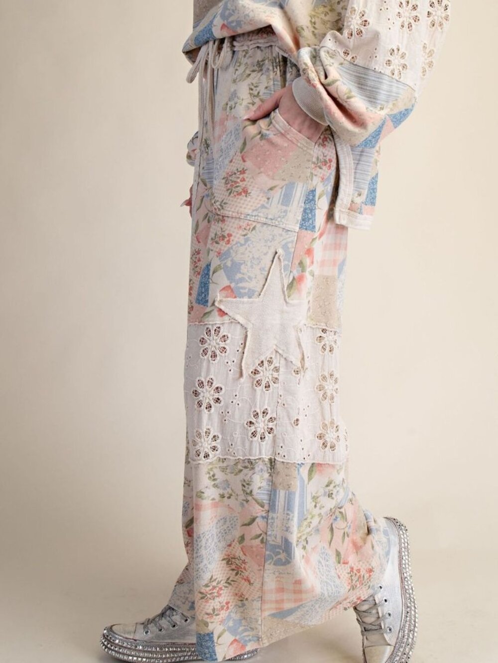 EASEL PATCHWORK PRINT WASHED COTTON TERRY TOP PANTS SET white blue pink lounge - Picture 6 of 9